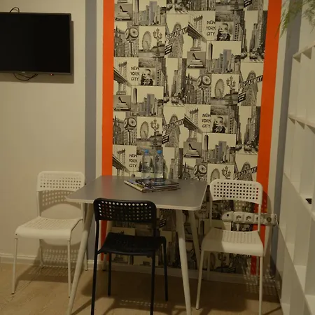 Uneed - Cloud 9 Hostel Kyiv